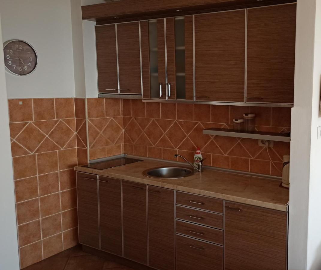 Rakocevic Apartments Petrovac Exterior photo