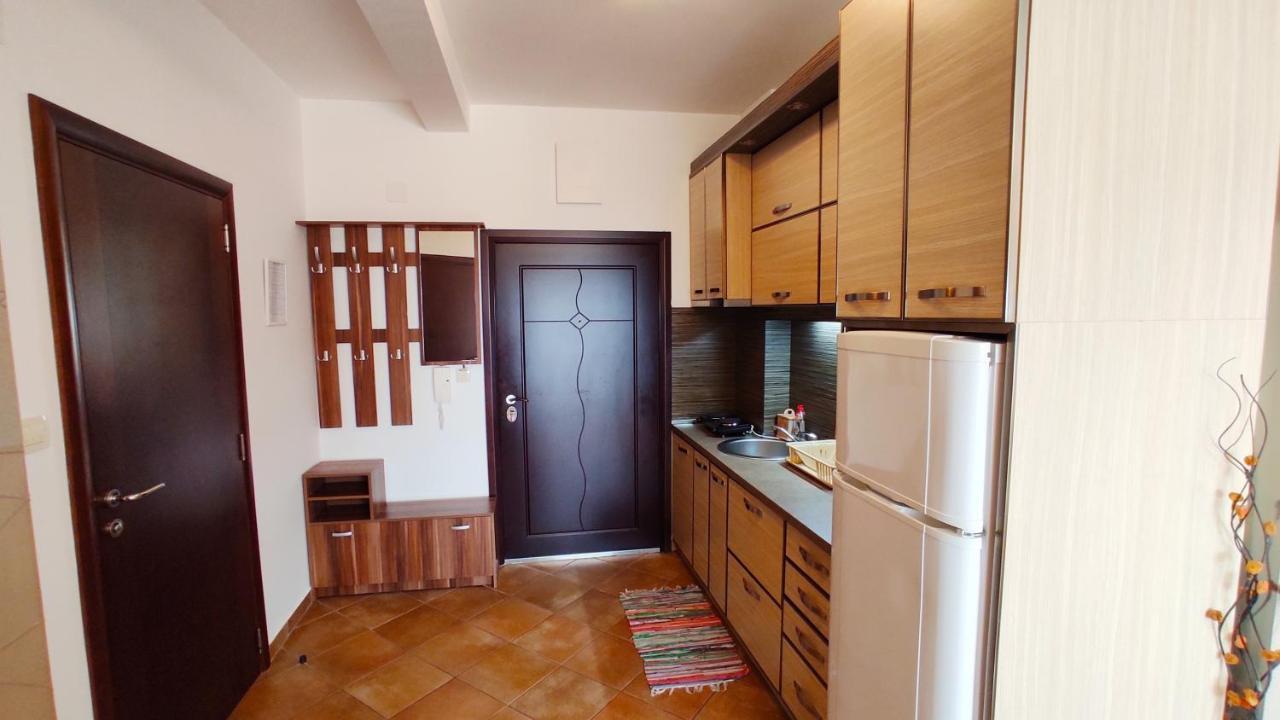 Rakocevic Apartments Petrovac Exterior photo